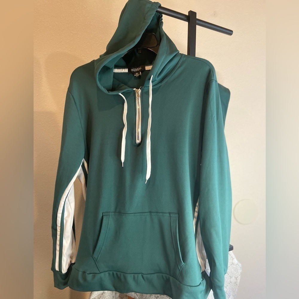 Rouge Collection~NWOT~Kelly Green/White Stripe Tracksuit~1/4 Zip~Hooded~Size 2X - Picture 13 of 16